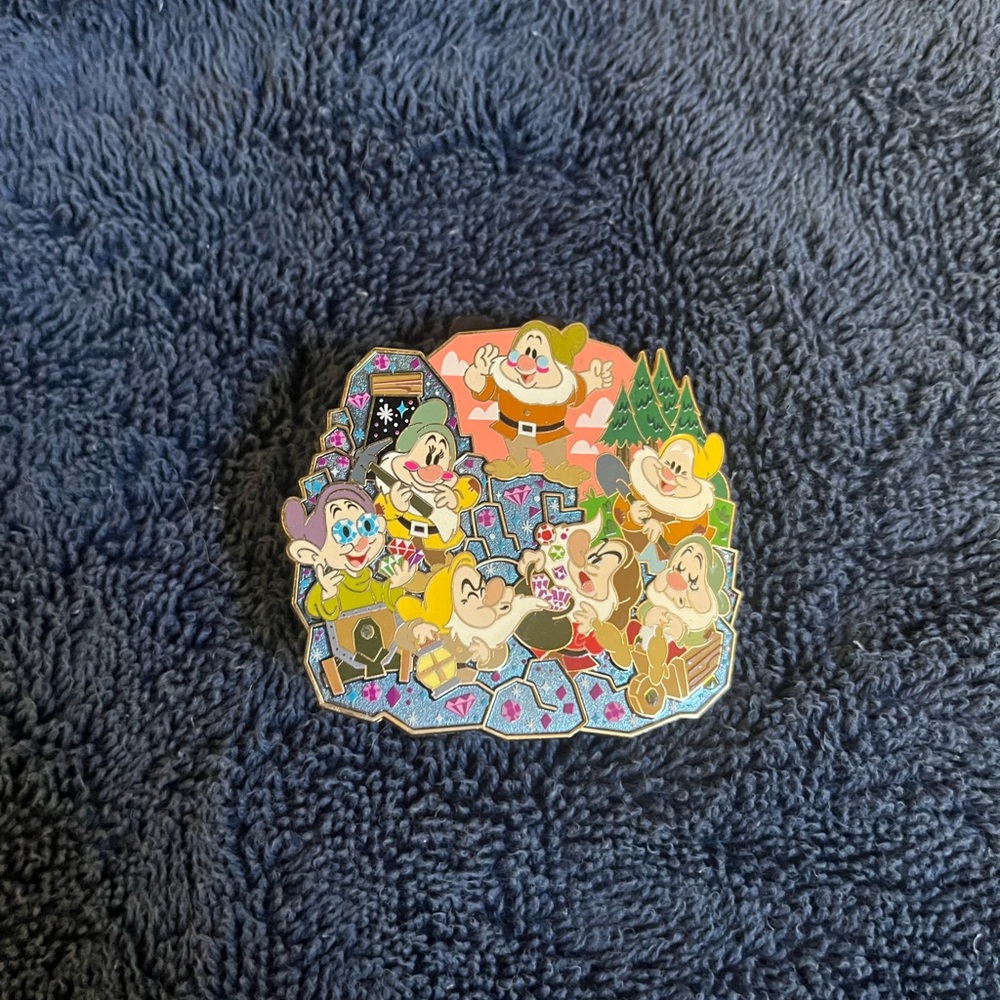 Disney Seven Dwarfs Collectible Pin